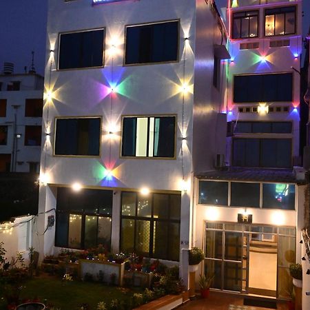 Hotel The Finch Puri Dış mekan fotoğraf