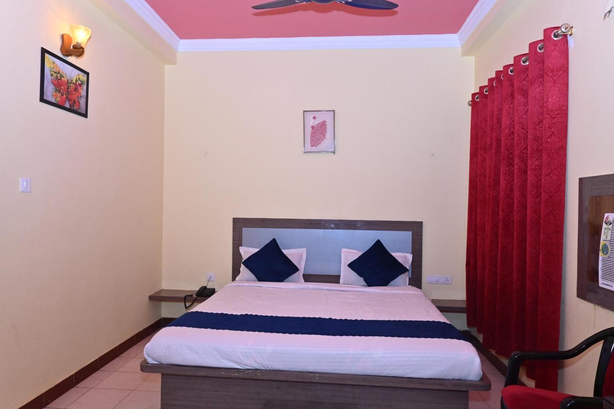 Hotel The Finch Puri Dış mekan fotoğraf